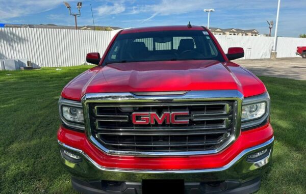 GMC Sierra 2017 - Imagen 2