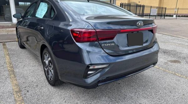 Kia Forte LXS 2019 - Imagen 3