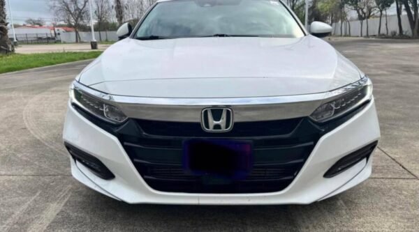 Honda Accord 2019 - Imagen 2